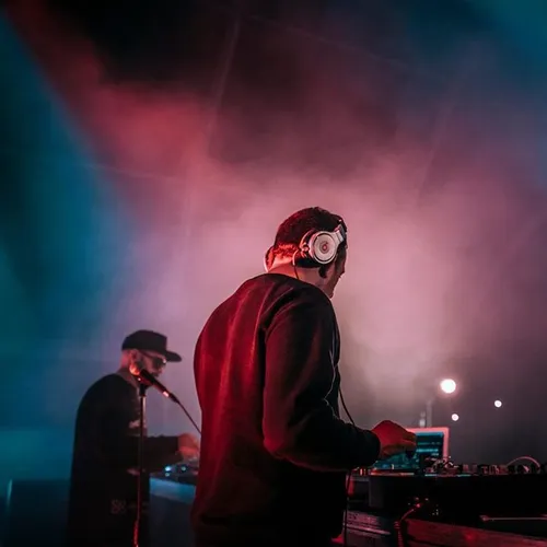 DYNAMIC DUO