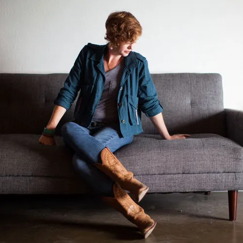 Anna Larson