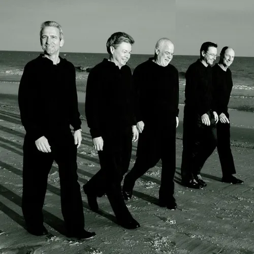 The Headliners