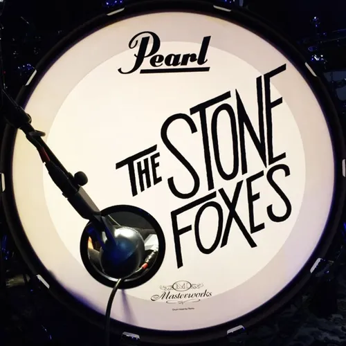 Stone Foxes