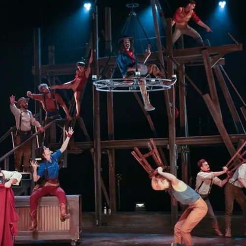 Cirque Éloize
