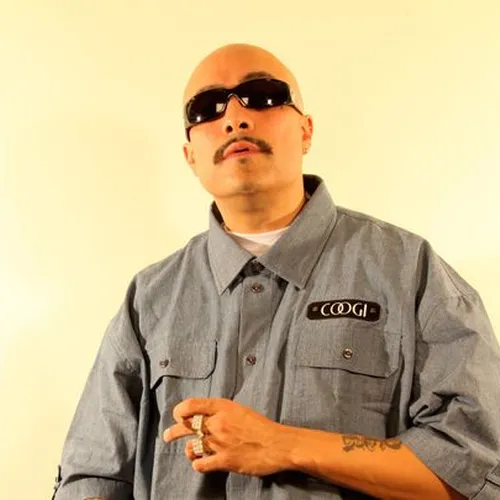 Mr. Capone-E